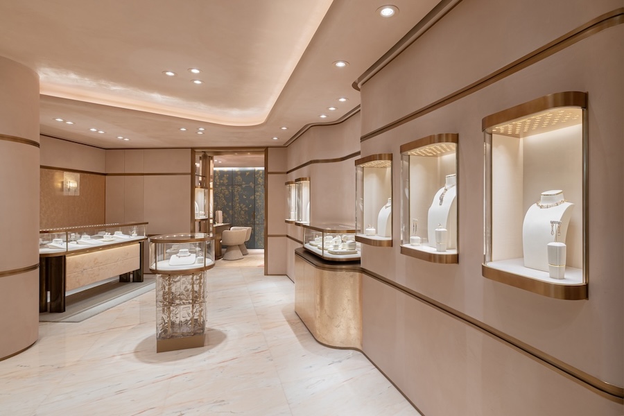 5_Pomellato宝曼兰朵焕新揭幕上海恒隆广场概念精品店.jpg